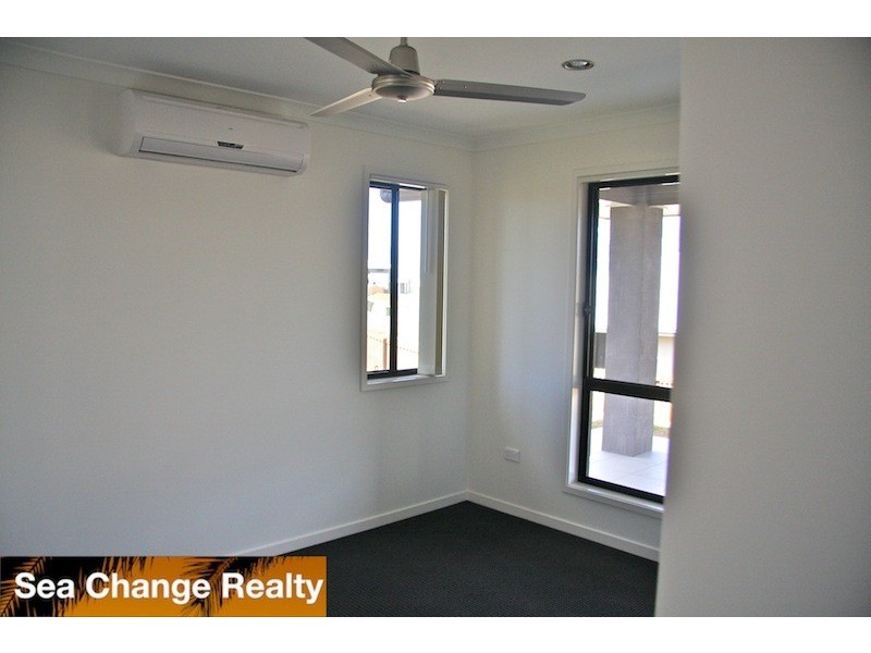 1 The Peak, Emu Park QLD 4710