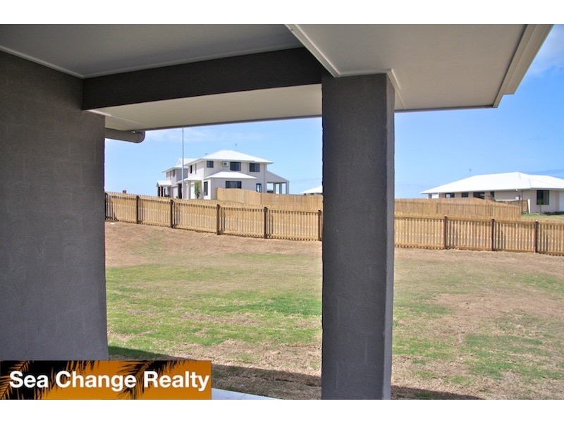 1 The Peak, Emu Park QLD 4710