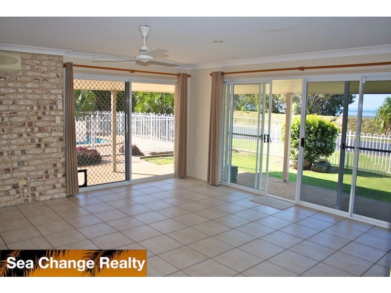 2 Coolwaters Esplande, Kinka Beach QLD 4703
