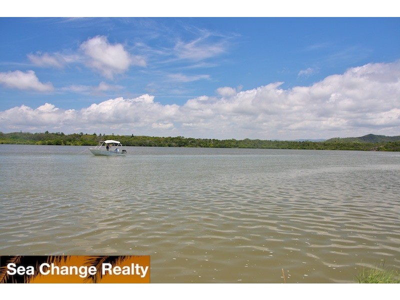 5 Pinnacle Street, Mulambin QLD 4703