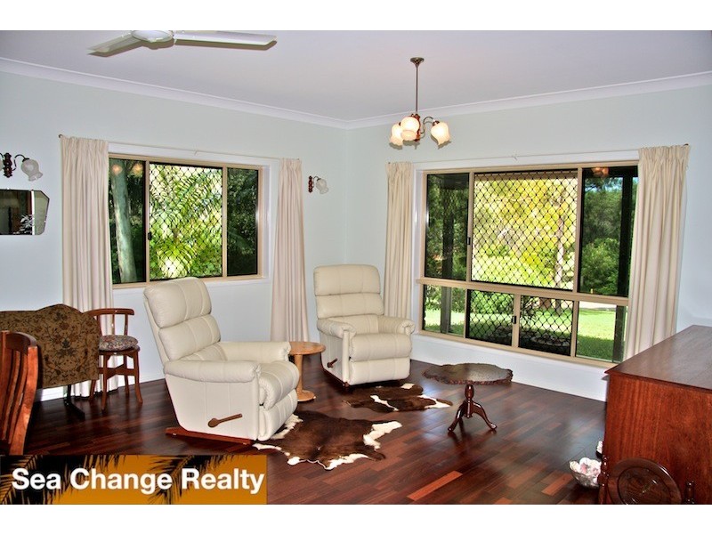 11-13 Fairbairn Court, Emu Park QLD 4710