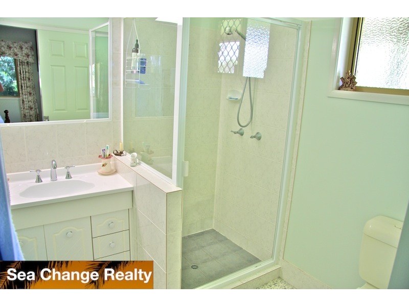 11-13 Fairbairn Court, Emu Park QLD 4710