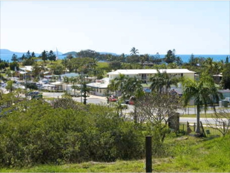 27 Hill Street, Emu Park QLD 4710