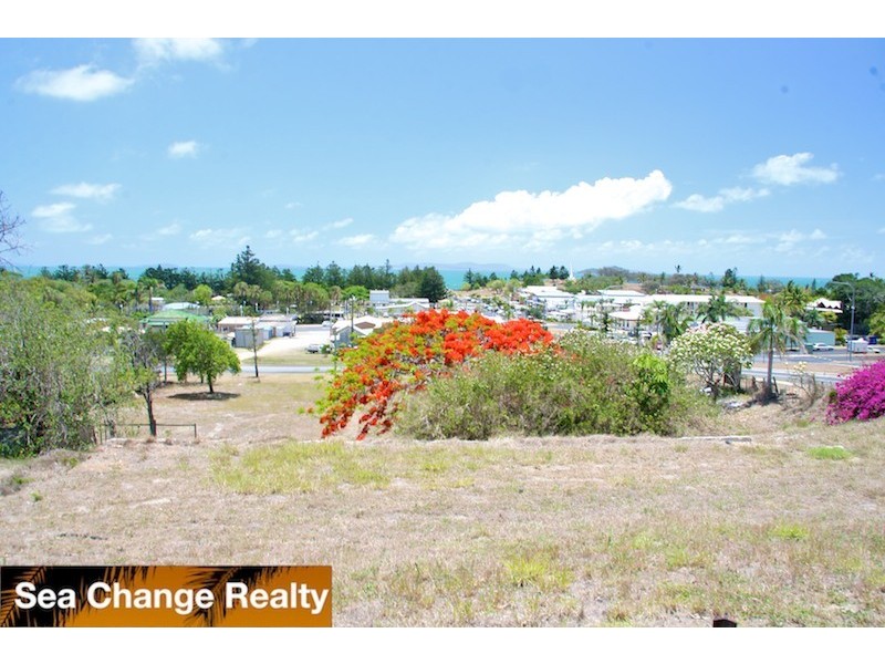 27 Hill Street, Emu Park QLD 4710