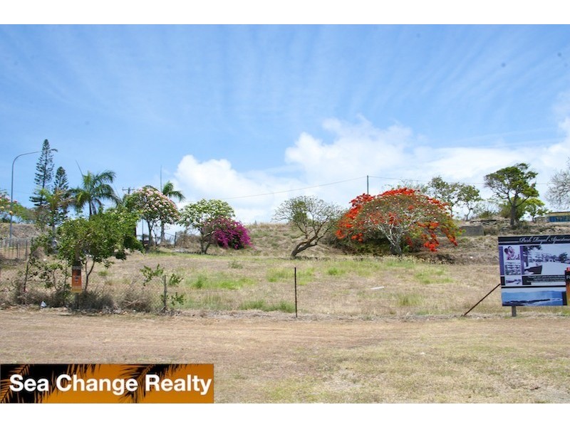 25 Hill Street, Emu Park QLD 4710