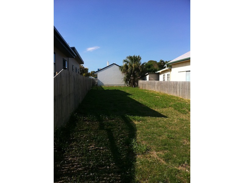 7 Dingwall Street, Keppel Sands QLD 4702