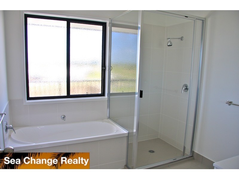 1 The Link, Emu Park QLD 4710