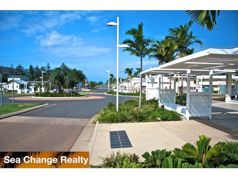 Level 1 25-27 Richard Street, Emu Park QLD 4710