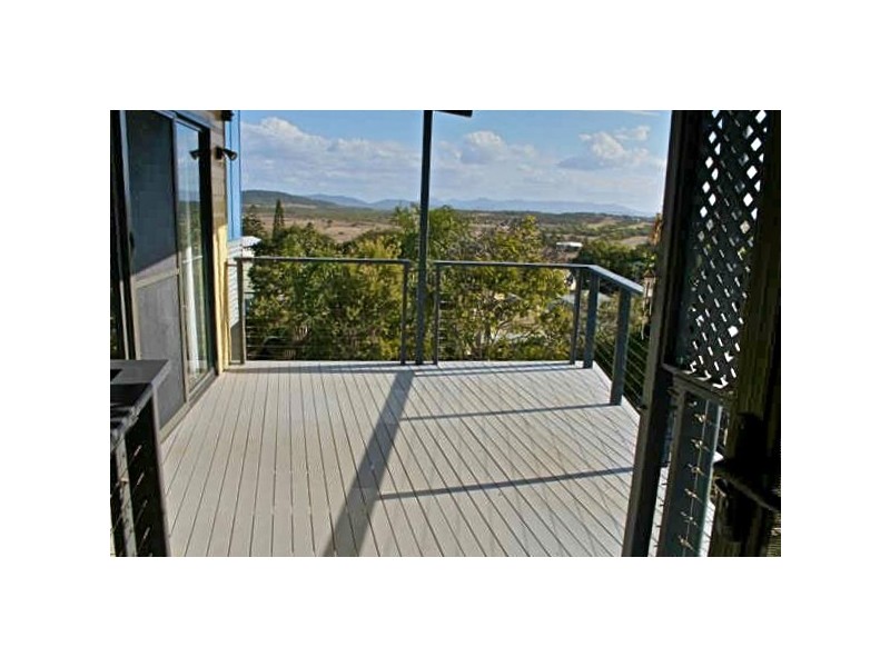 42 William Street, Emu Park QLD 4710