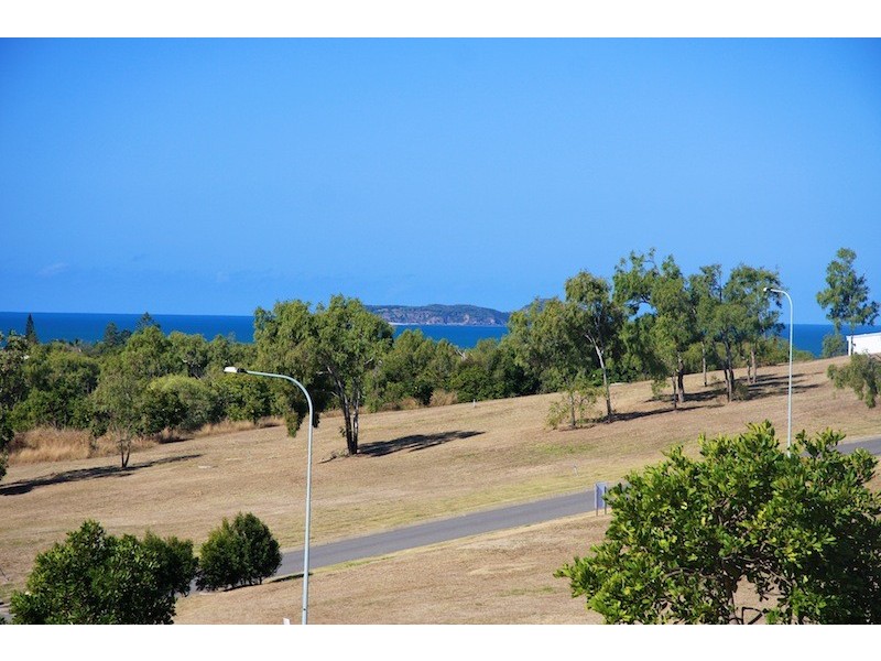 54 Cocoanut Point Drive, Zilzie QLD 4710