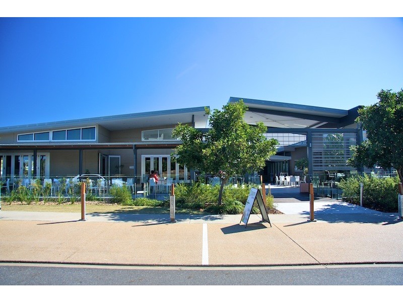 54 Cocoanut Point Drive, Zilzie QLD 4710