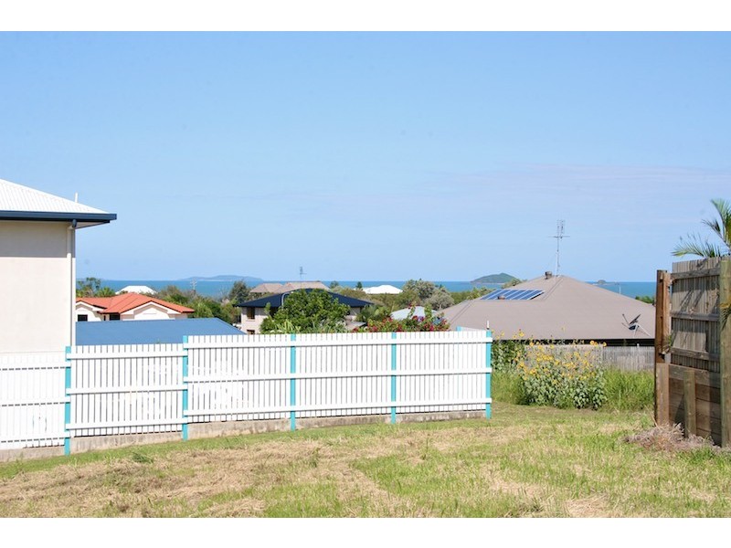 5 Taldora Place, Emu Park QLD 4710