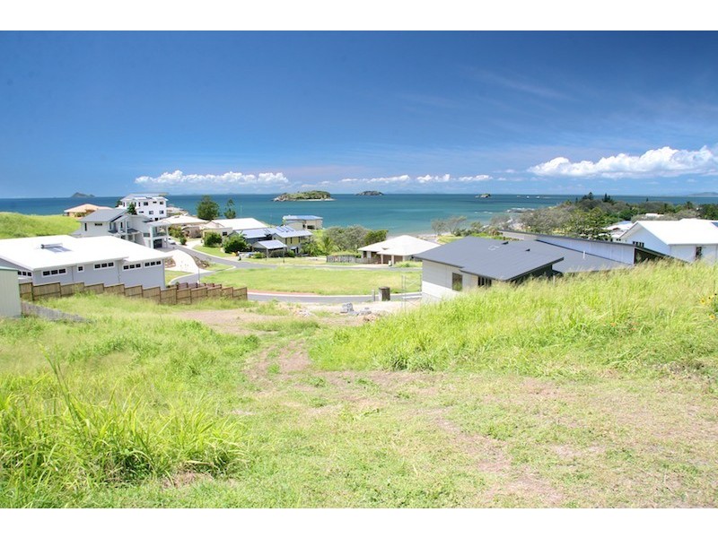 13  Haliotis Avenue, Emu Park QLD 4710