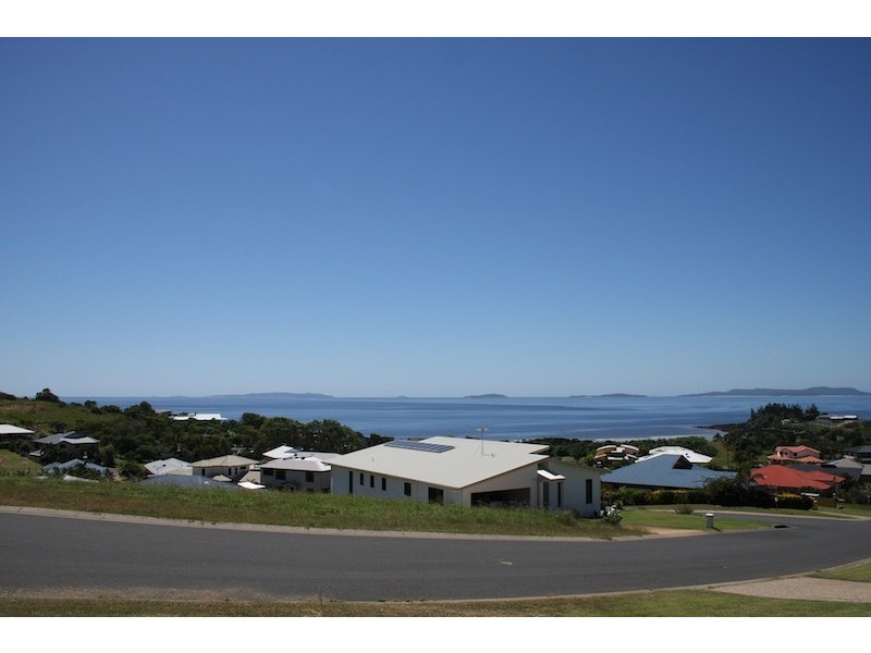 26 Paradise Way, Emu Park QLD 4710