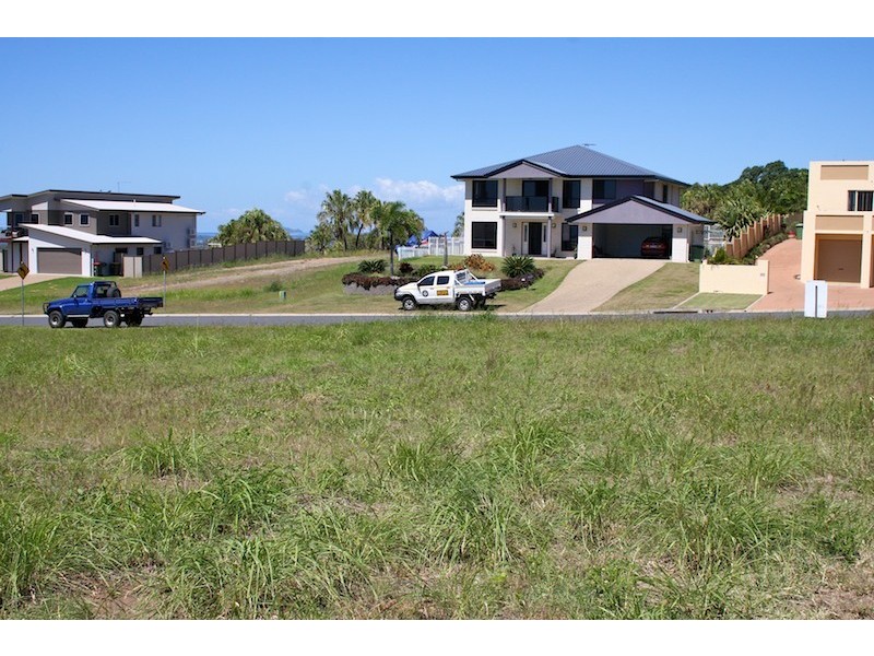 29 Paradise Way, Emu Park QLD 4710