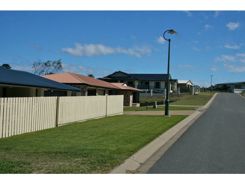 80 Larnach Street, Emu Park QLD 4710