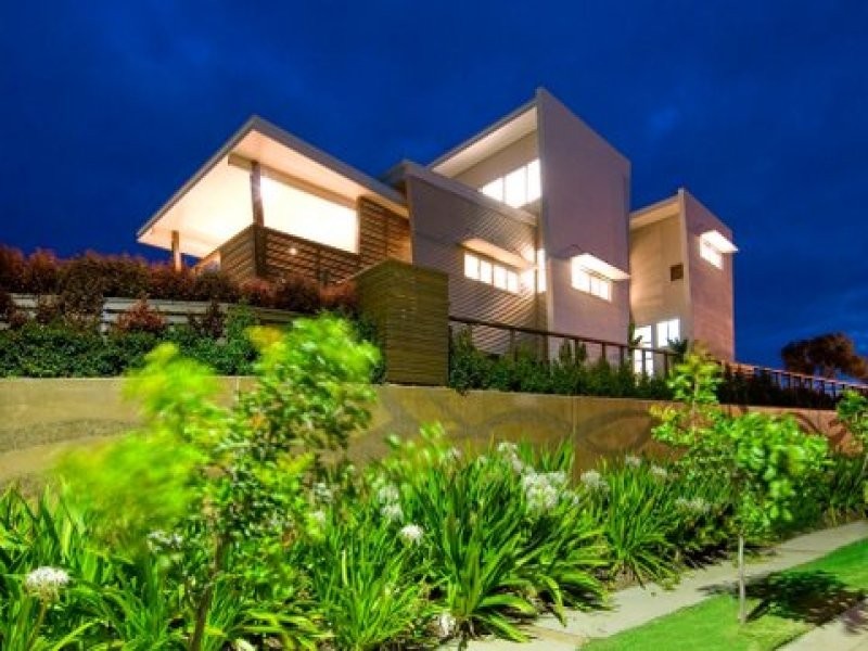 2 Hideaway Road, Zilzie QLD 4710