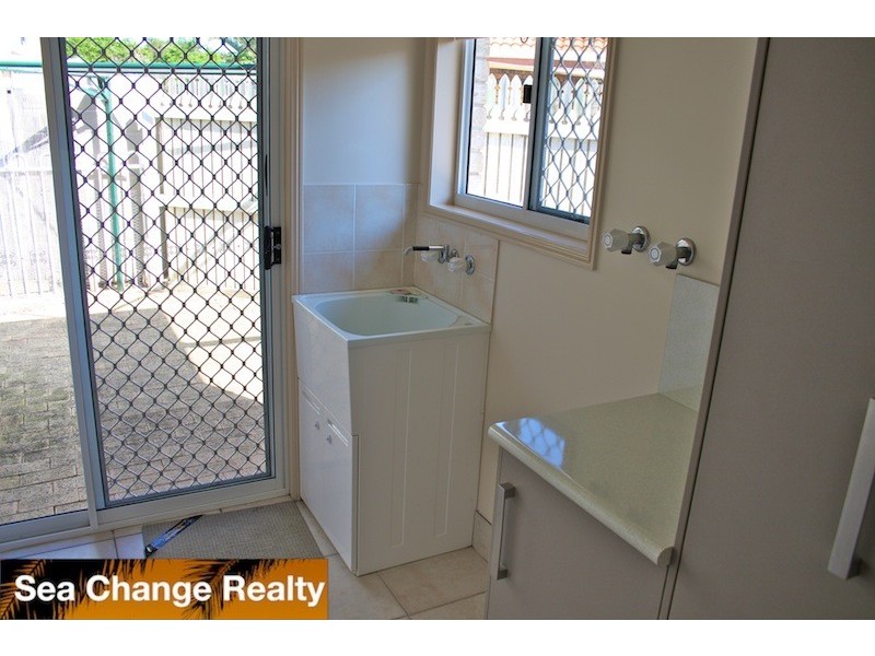 2 Coolwaters Esplande, Kinka Beach QLD 4703