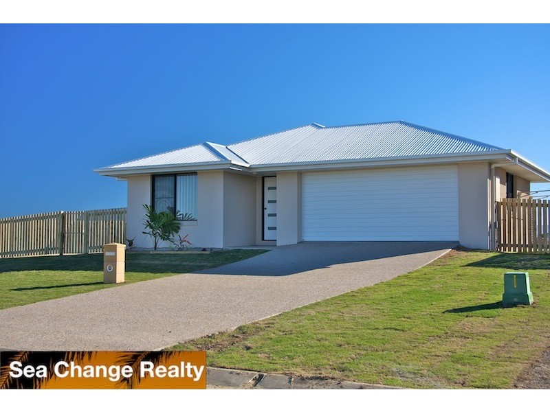 104 Amalfi Drive, Emu Park QLD 4710