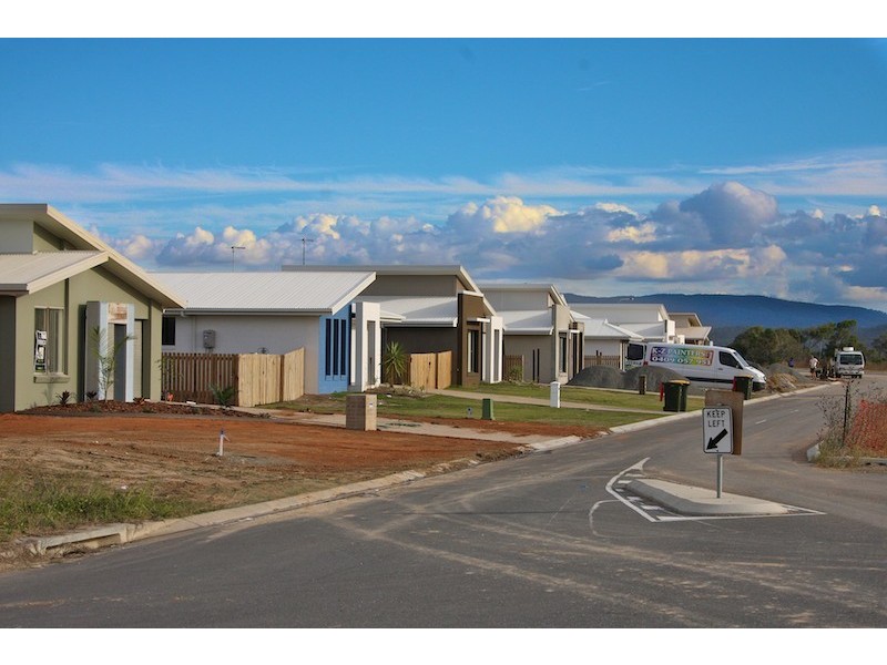 53 Monte Carlo Avenue, Emu Park QLD 4710