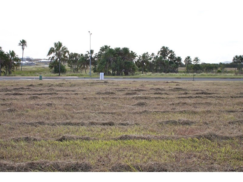 51 Monte Carlo Avenue, Emu Park QLD 4710