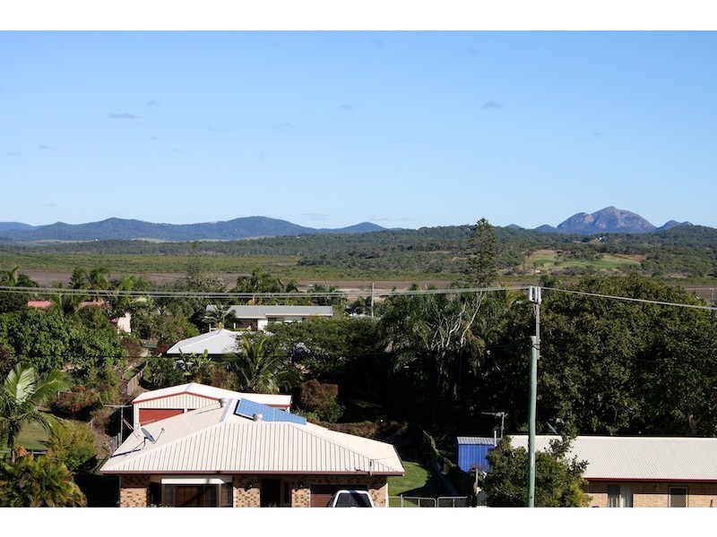 17 Larnach Street, Emu Park QLD 4710