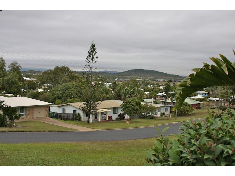 17 Connor Street, Emu Park QLD 4710