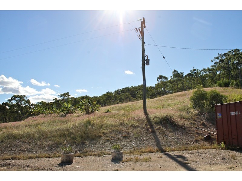 15  Platts Road, Tanby QLD 4703