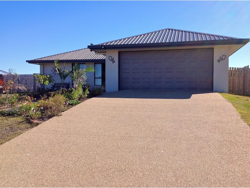 82 Amalfi Drive, Emu Park QLD 4710
