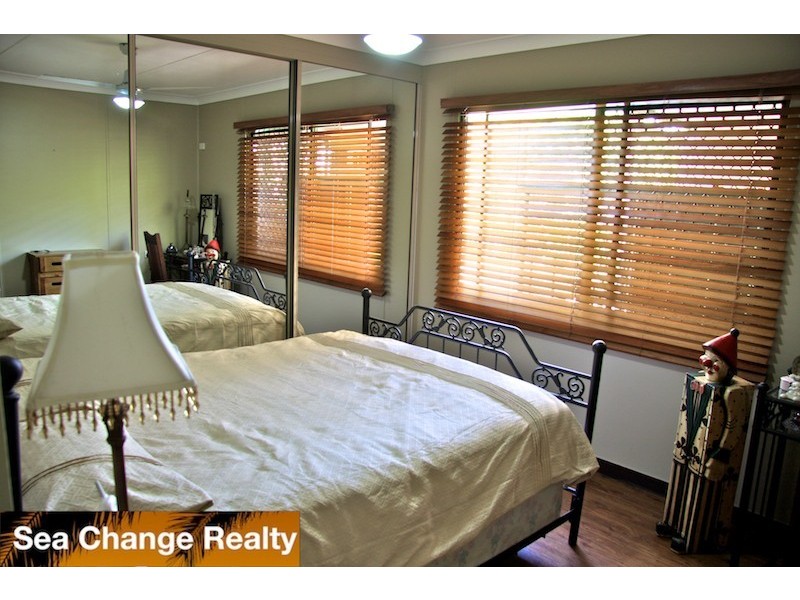 11 Nelson Street, Emu Park QLD 4710