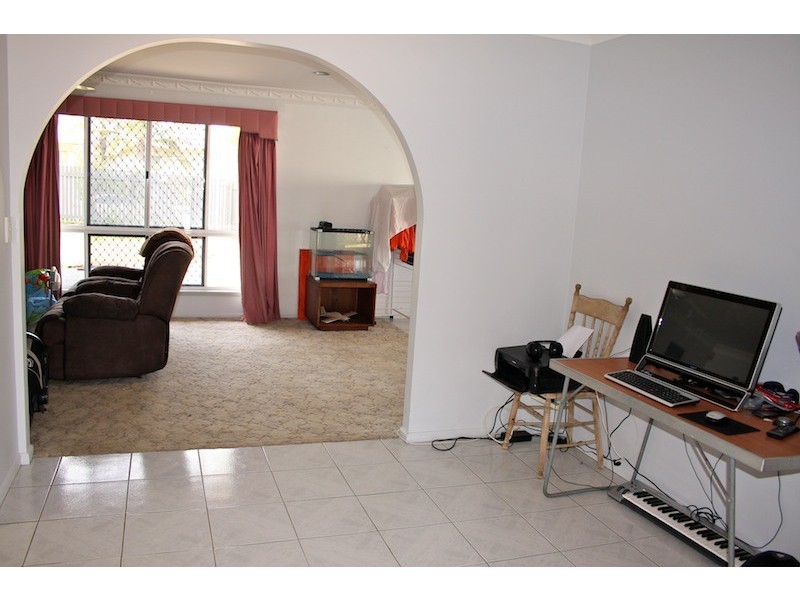 28  Evelyn Street, Emu Park QLD 4710