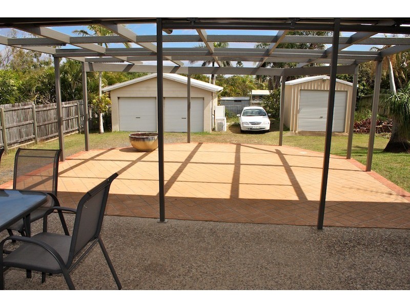 28  Evelyn Street, Emu Park QLD 4710