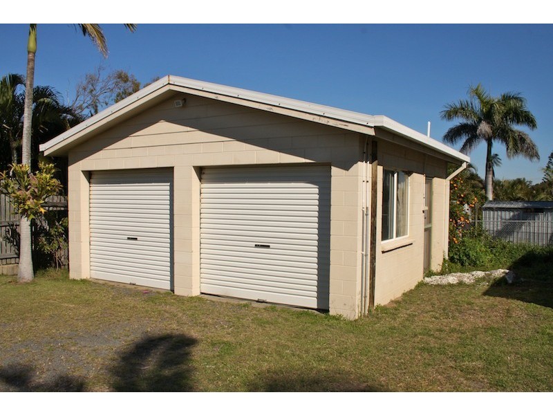 28  Evelyn Street, Emu Park QLD 4710