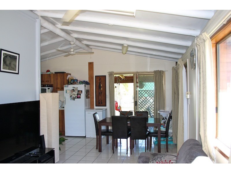 8 Comley Street, Emu Park QLD 4710