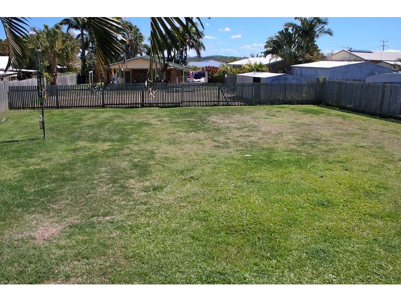 8 Comley Street, Emu Park QLD 4710