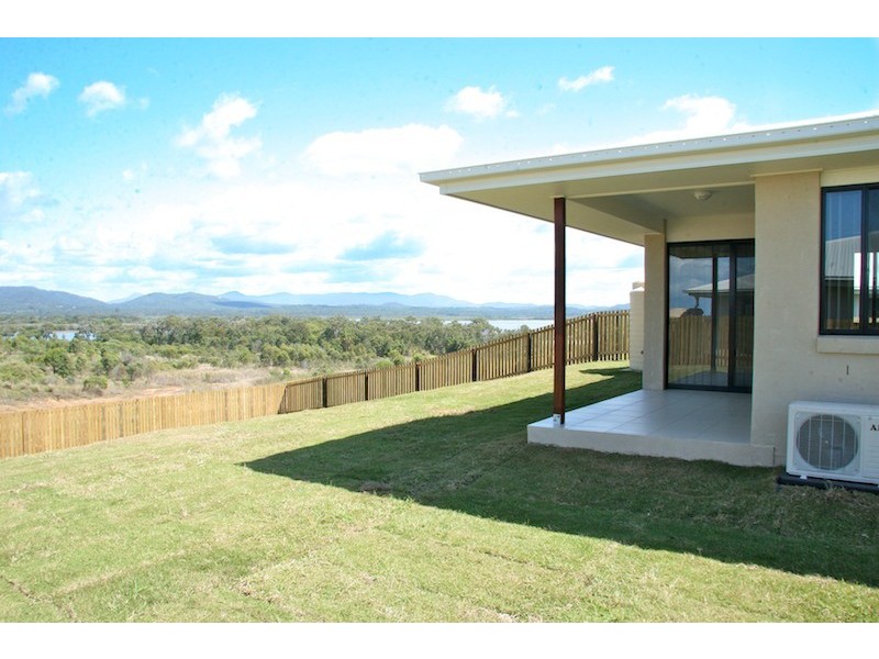 54 Falcon Crest, Emu Park QLD 4710