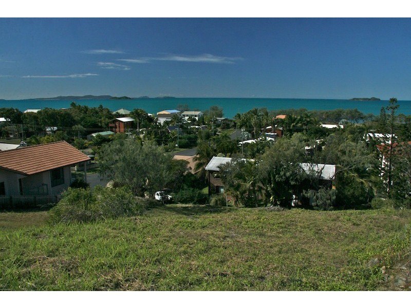 12  Thomas Street, Emu Park QLD 4710