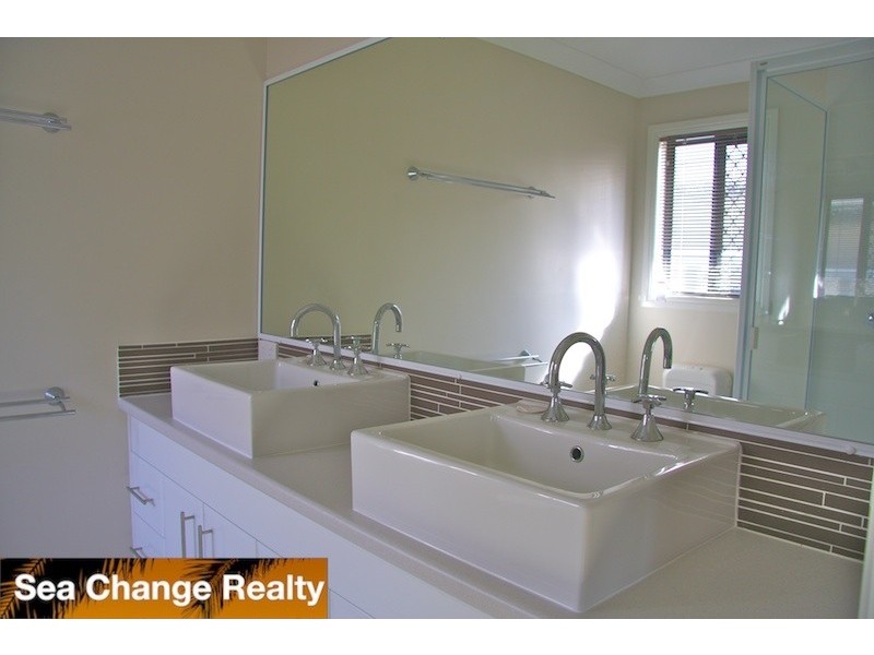 77 Amalfi Drive, Emu Park QLD 4710