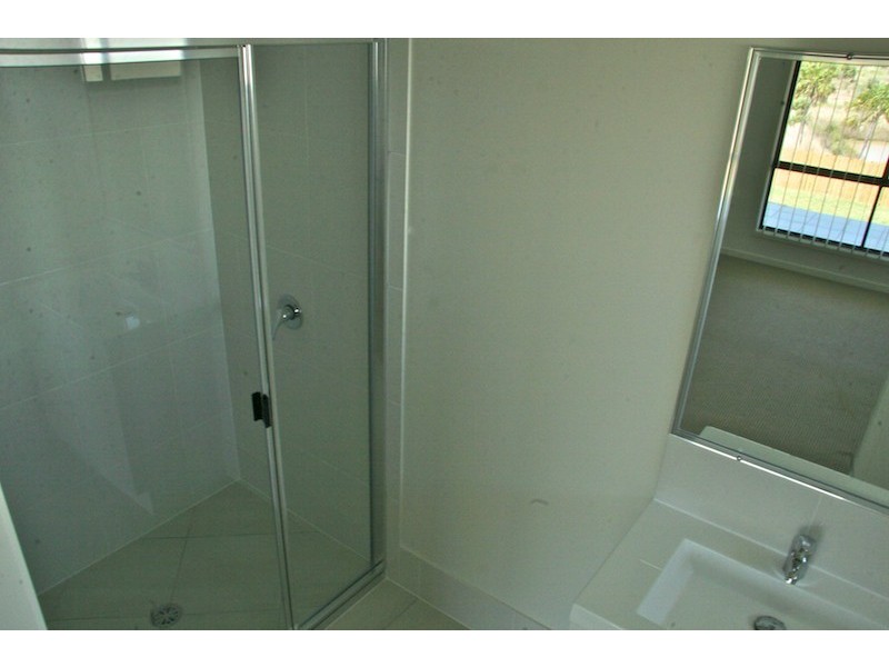 7 Falcon Crest, Emerald QLD 4720