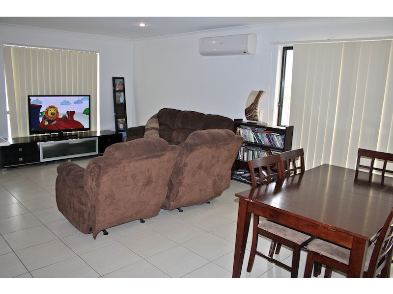 10 The Peak, Emu Park QLD 4710