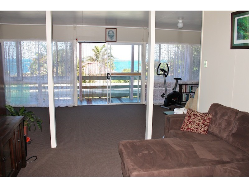 19 Ferguson Street, Emu Park QLD 4710