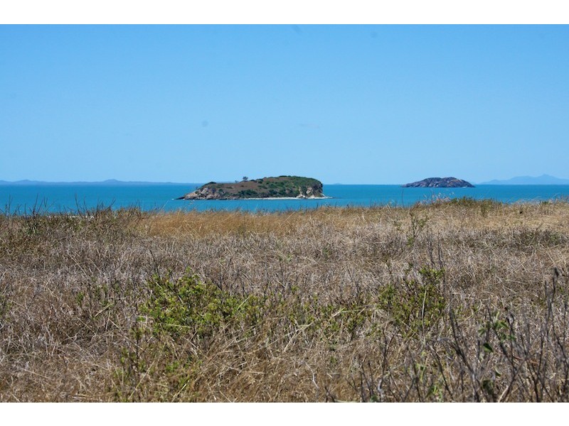 17 Haliotis Avenue, Emu Park QLD 4710
