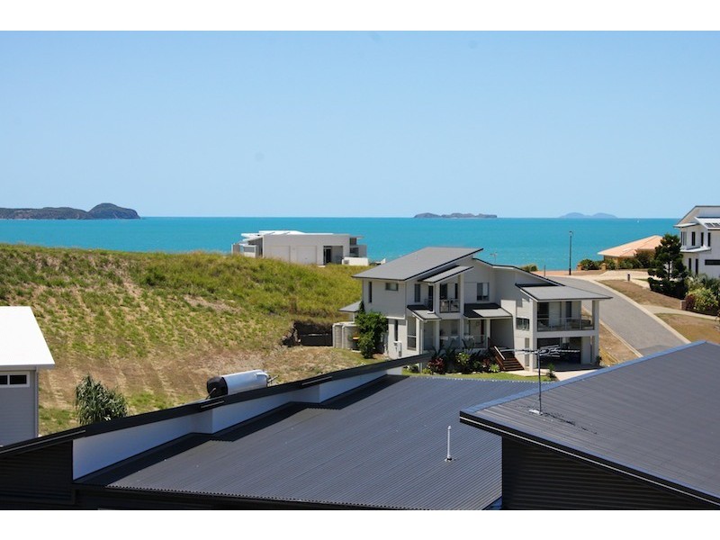 17 Haliotis Avenue, Emu Park QLD 4710