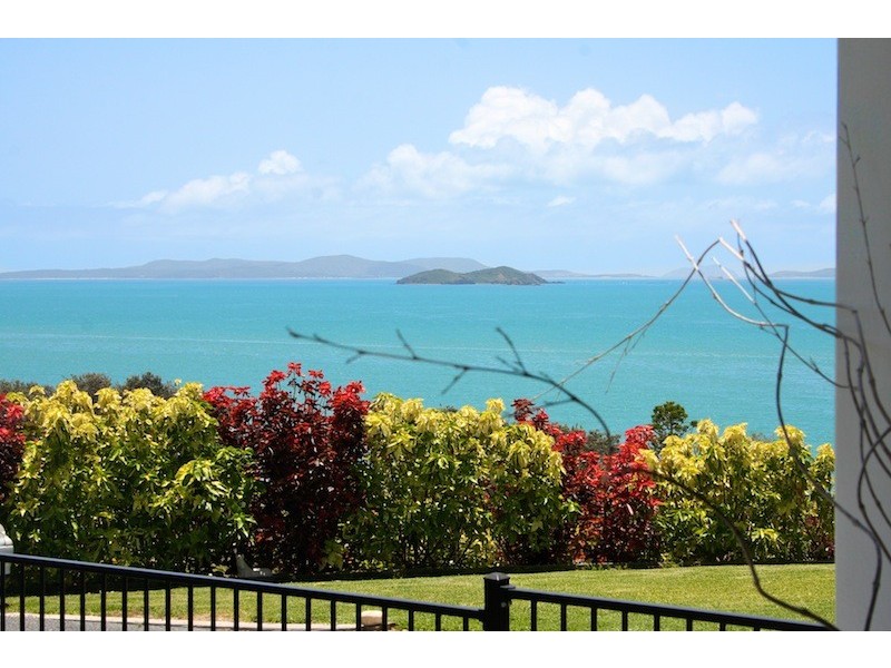 28  Connor Street, Emu Park QLD 4710