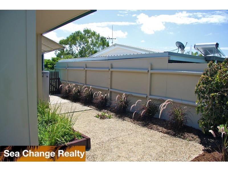 11 Nelson Street, Emu Park QLD 4710