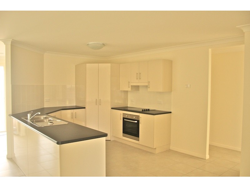 23  Nerita Avenue, Emu Park QLD 4710