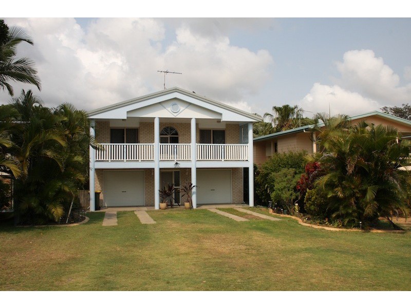 928 Scenic Highway, Kinka Beach QLD 4703