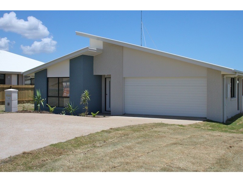 16 Falcon Crest, Emu Park QLD 4710
