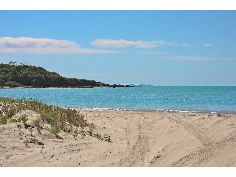 16 Falcon Crest, Emu Park QLD 4710