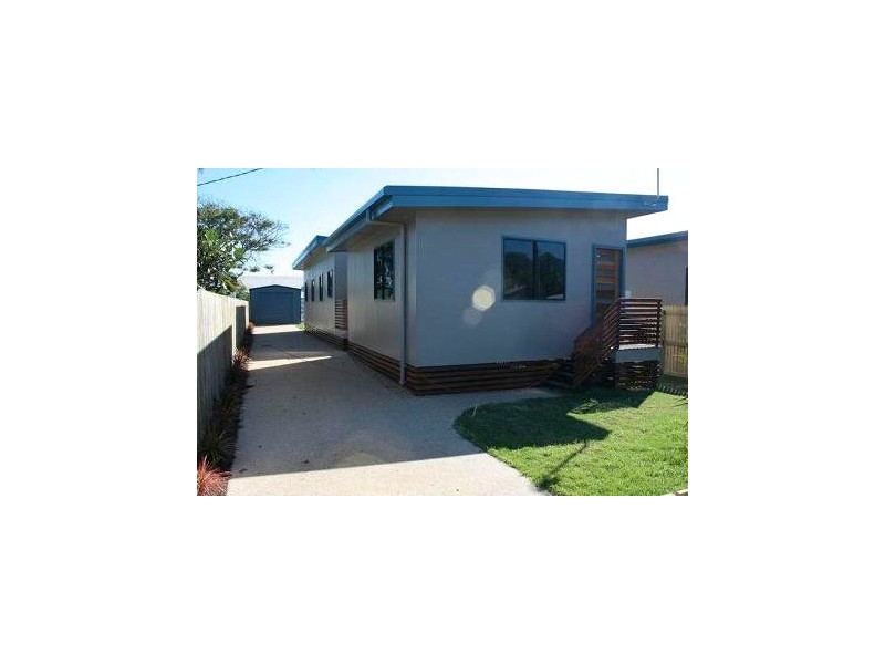 9 Dingwall Street, Keppel Sands QLD 4702
